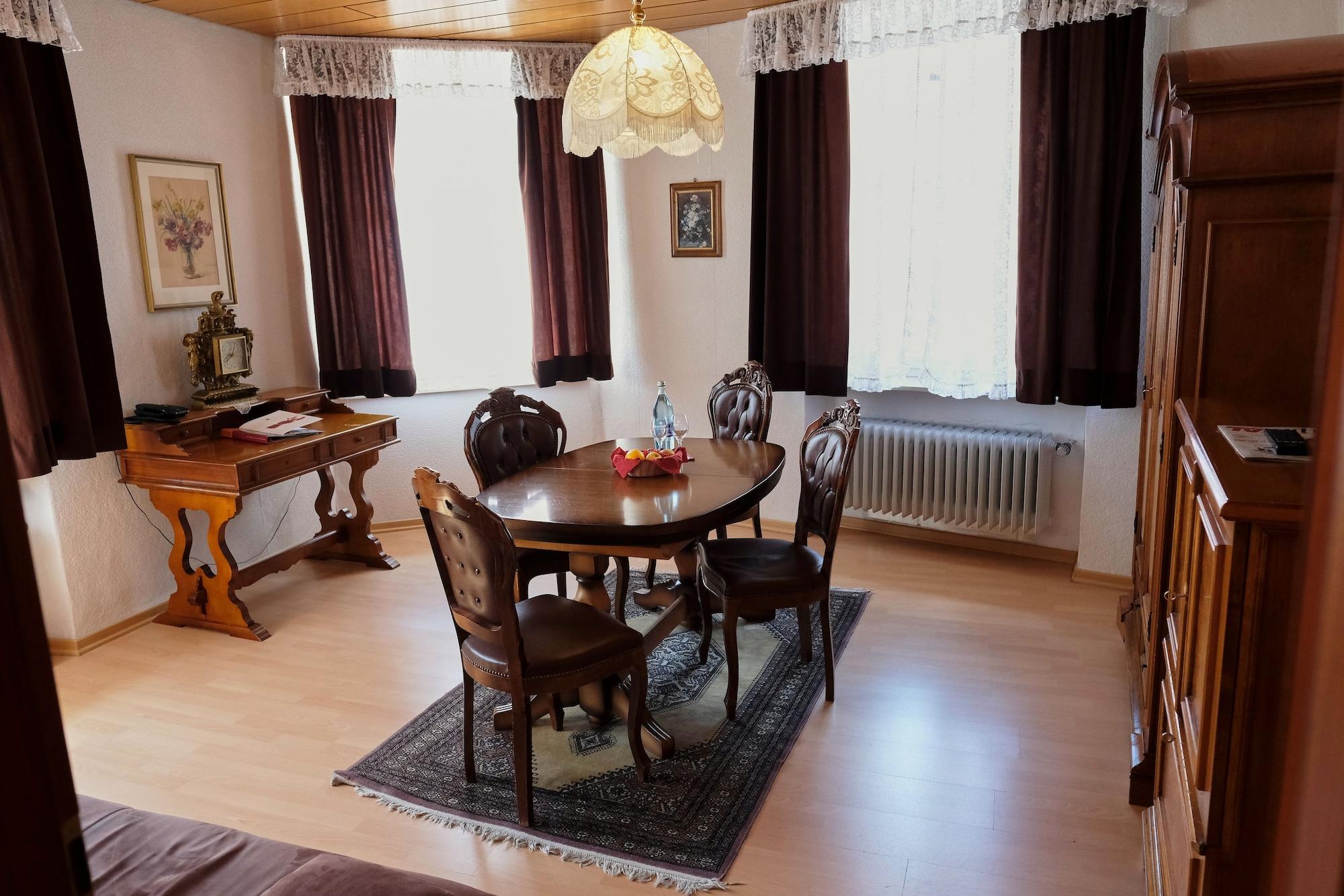 Romantica Blauer Hecht Hotel 3*
